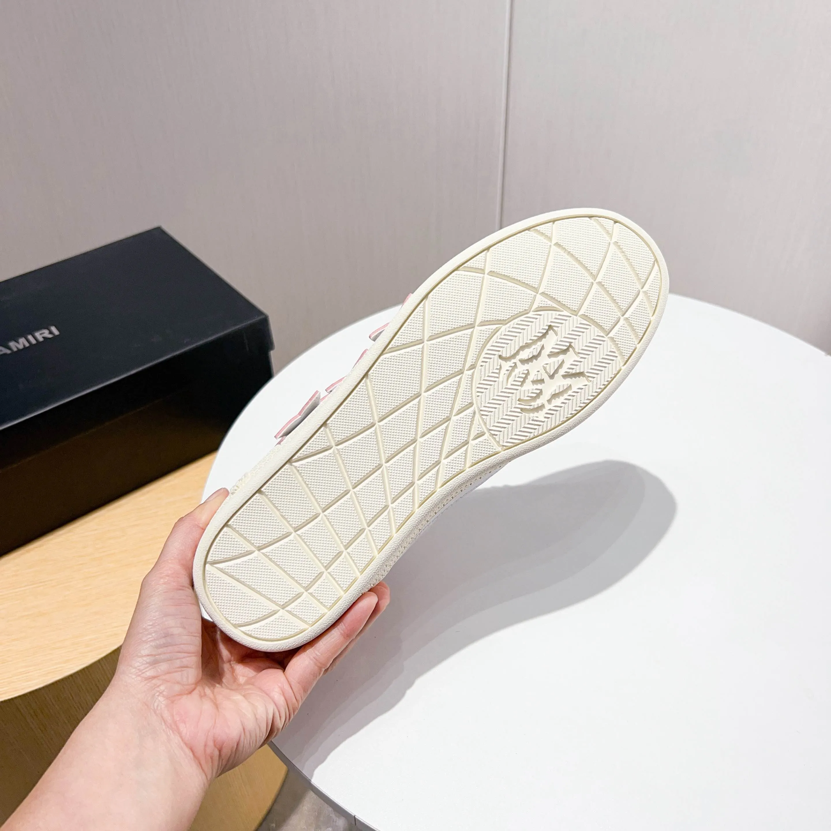 Men's shoes 💰420 [New style] 🌲🌲Balmain - New Amiri trendy shoes, low-top casual sports shoes, the same style as celebrities, made of selected pebbled cowhide and frosted cowhide, original outsole, comfortable on the feet, high-end workmanship, welcome to buy. Size: 39-45 (46 customized)
